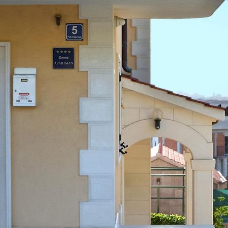 Apartmani Adela Solin Ngoại thất bức ảnh