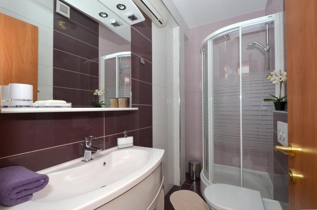 Apartmani Adela Solin Ngoại thất bức ảnh