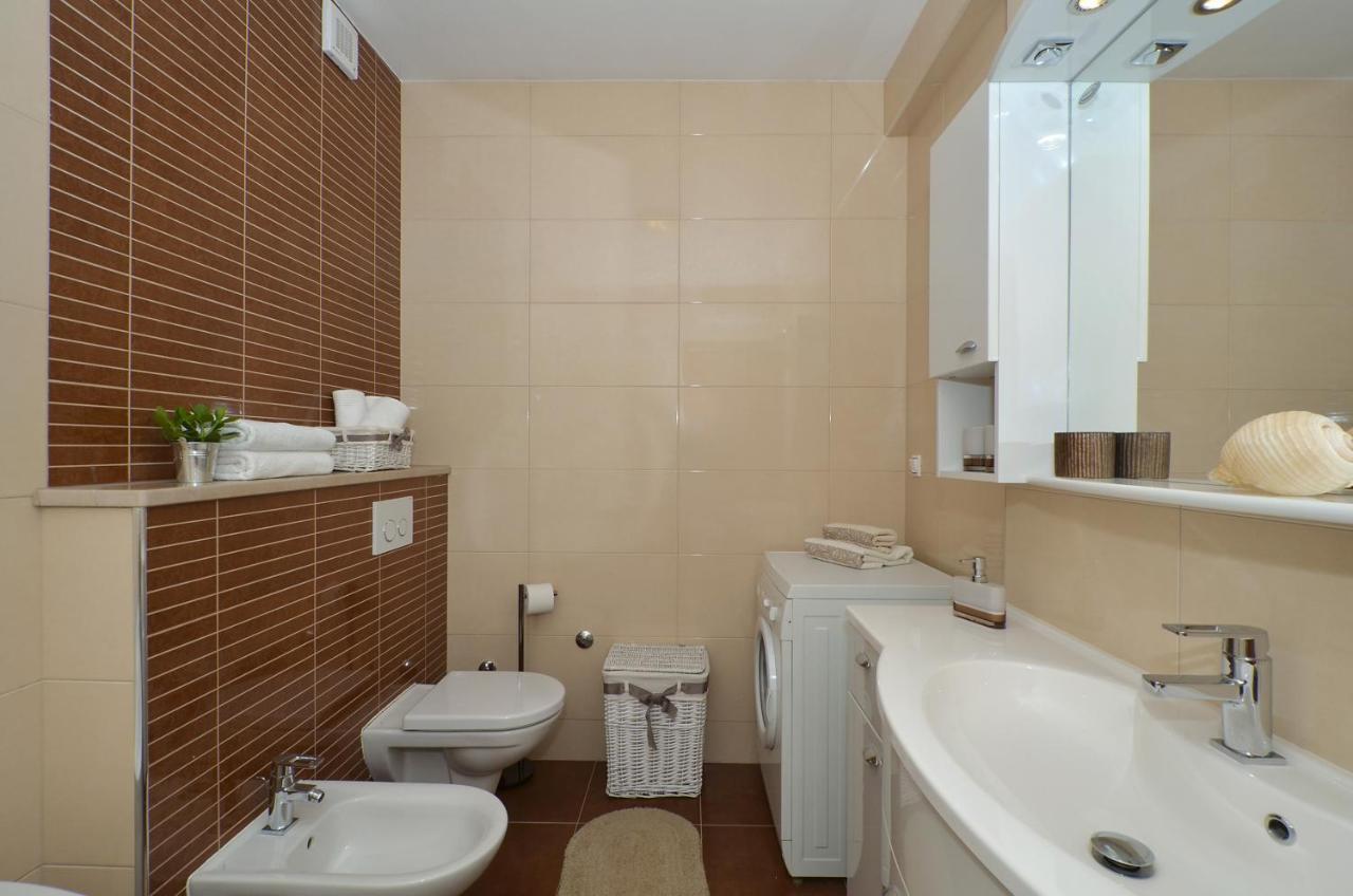 Apartmani Adela Solin Ngoại thất bức ảnh