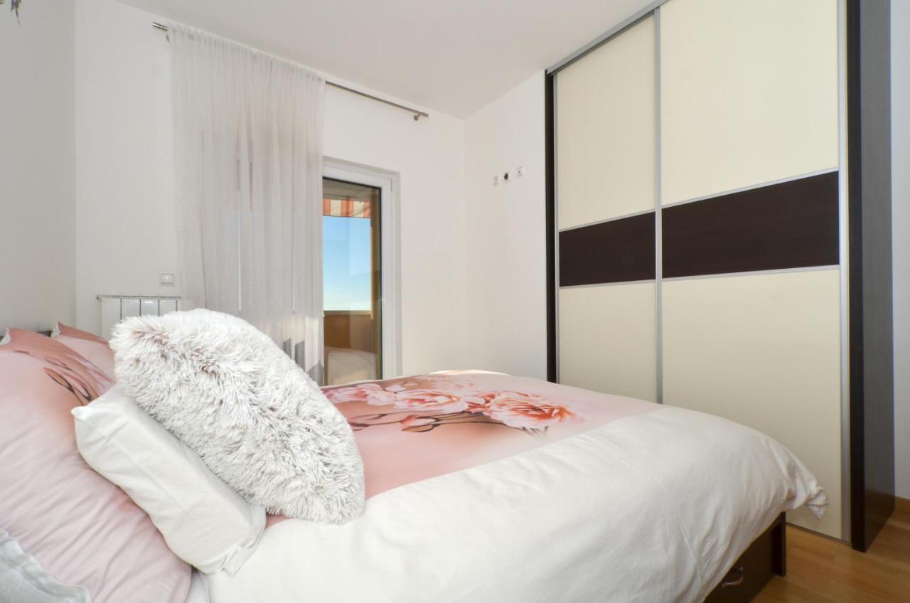 Apartmani Adela Solin Ngoại thất bức ảnh