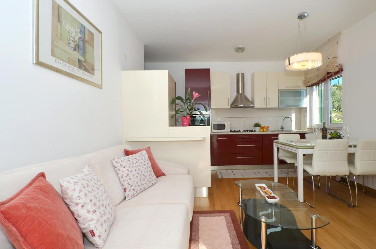 Apartmani Adela Solin Ngoại thất bức ảnh