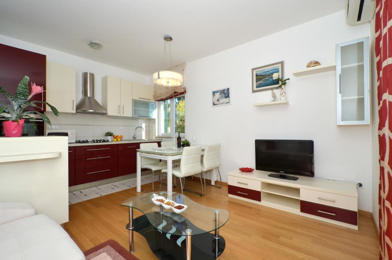 Apartmani Adela Solin Ngoại thất bức ảnh