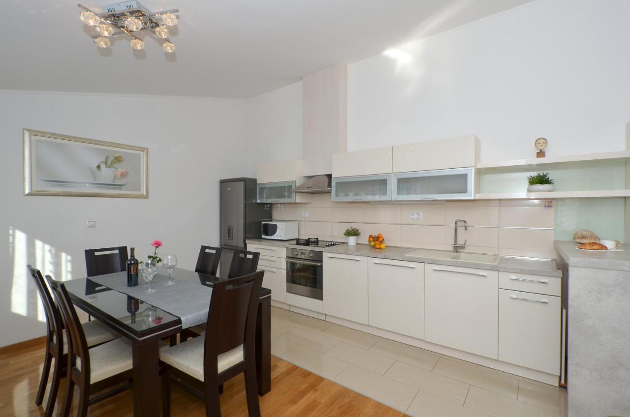 Apartmani Adela Solin Ngoại thất bức ảnh