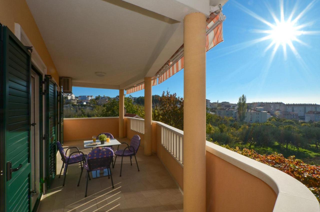 Apartmani Adela Solin Ngoại thất bức ảnh