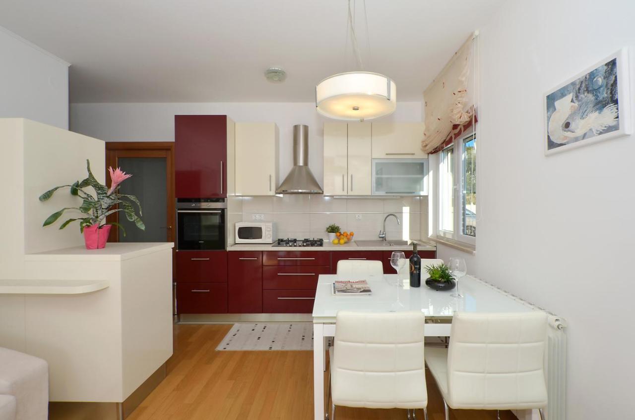 Apartmani Adela Solin Ngoại thất bức ảnh